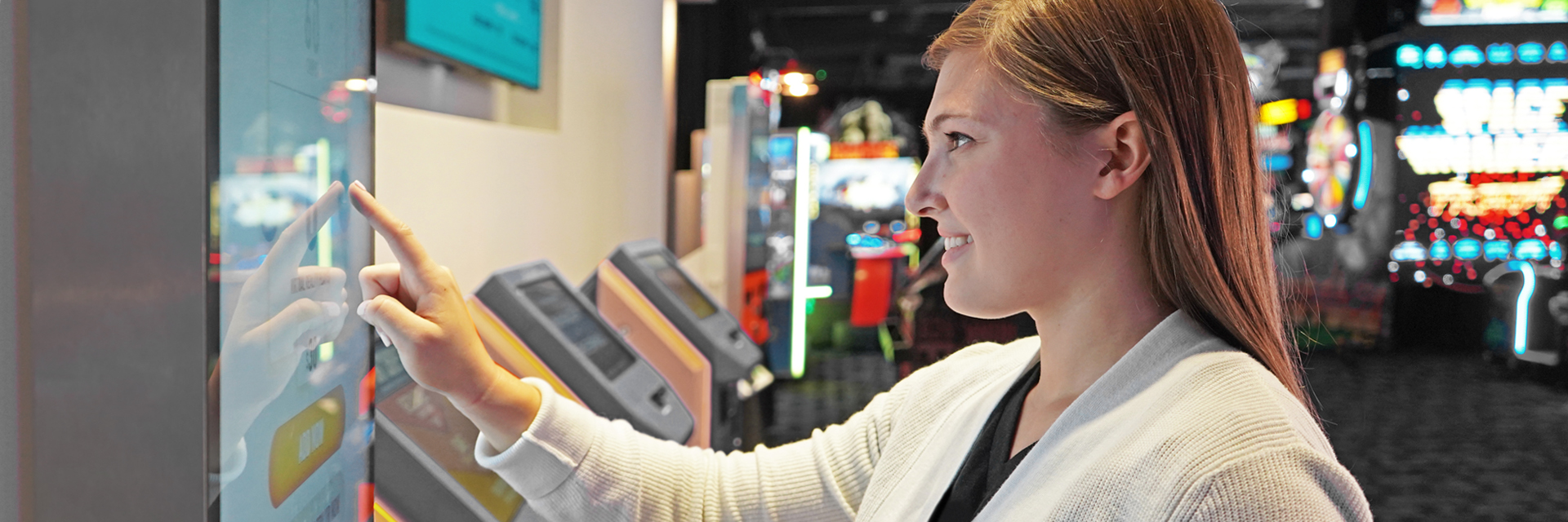 Diebold Nixdorf - Blog: One Solution, Three Benefits: How Self-Service  Kiosks are Transforming the Dave & Buster's Customer Experience